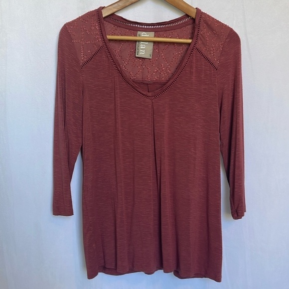 Anthropologie Dolan Left Coast Top Burgundy V-Neck 3/4 Sleeve Maisy Size S EUC - Picture 1 of 10